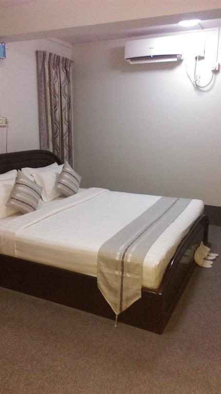 מנדלאי Hotel Mahar מראה חיצוני תמונה