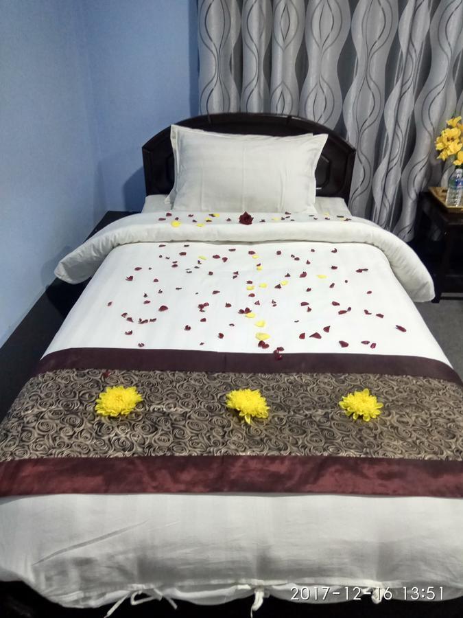 מנדלאי Hotel Mahar מראה חיצוני תמונה